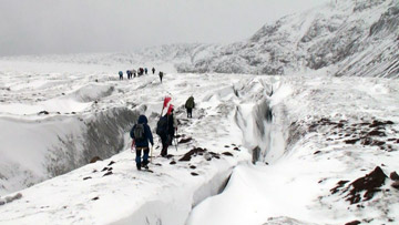 神戸大学隊がチベットの未踏峰登頂に成功しました