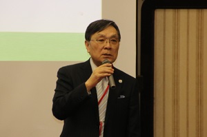 学長写真