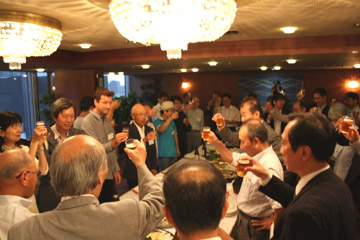 みんなで乾杯