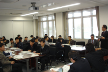 韓国教育環境研究院が「耐震改修の工法」視察に訪れました