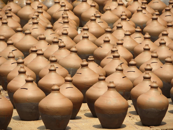 同じ型の陶器から無名の職人は区別できるか Research At Kobe